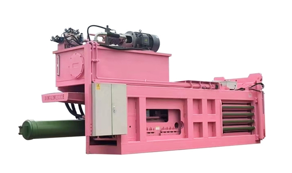 小型臥式半自動打包機(jī)（寬750x高850）